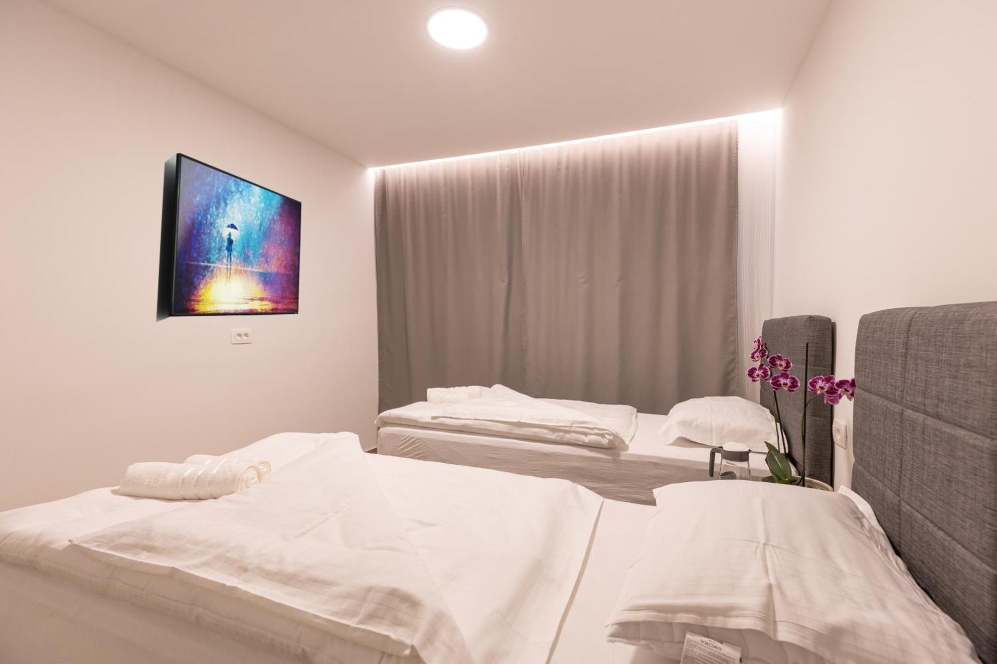 Cosmic Gate Apartment